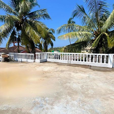 Yash-Deep 100 Meter Calangute Beach Walking エクステリア 写真