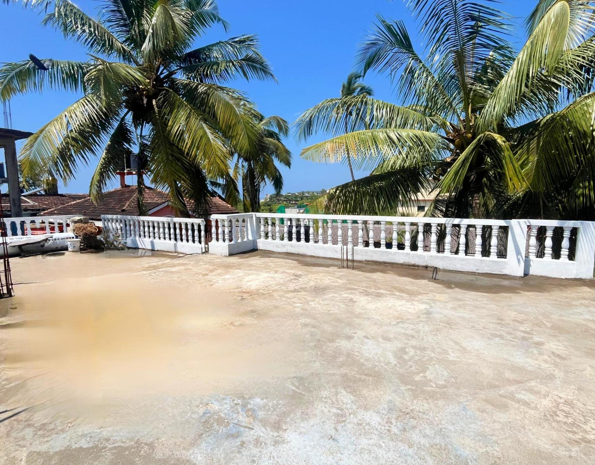 Yash-Deep 100 Meter Calangute Beach Walking エクステリア 写真